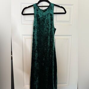 Elegant Green Velvet Dress